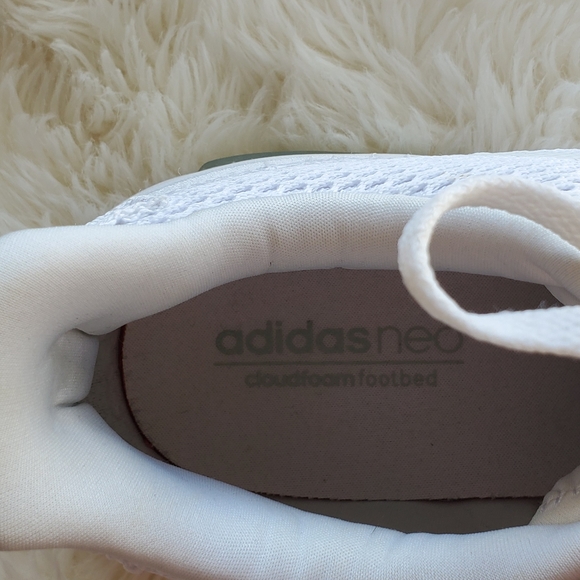 *sold* Adidas Neo Cloudfoam Lite Racer Sneakers - Picture 6 of 7